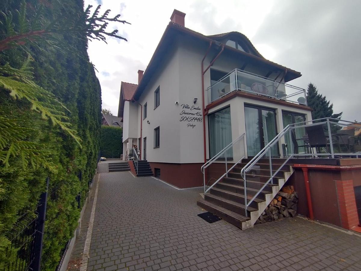 Apartamenty Nad Jeziorem Charzykowskim Villa Emilia Charzykowy Exterior foto